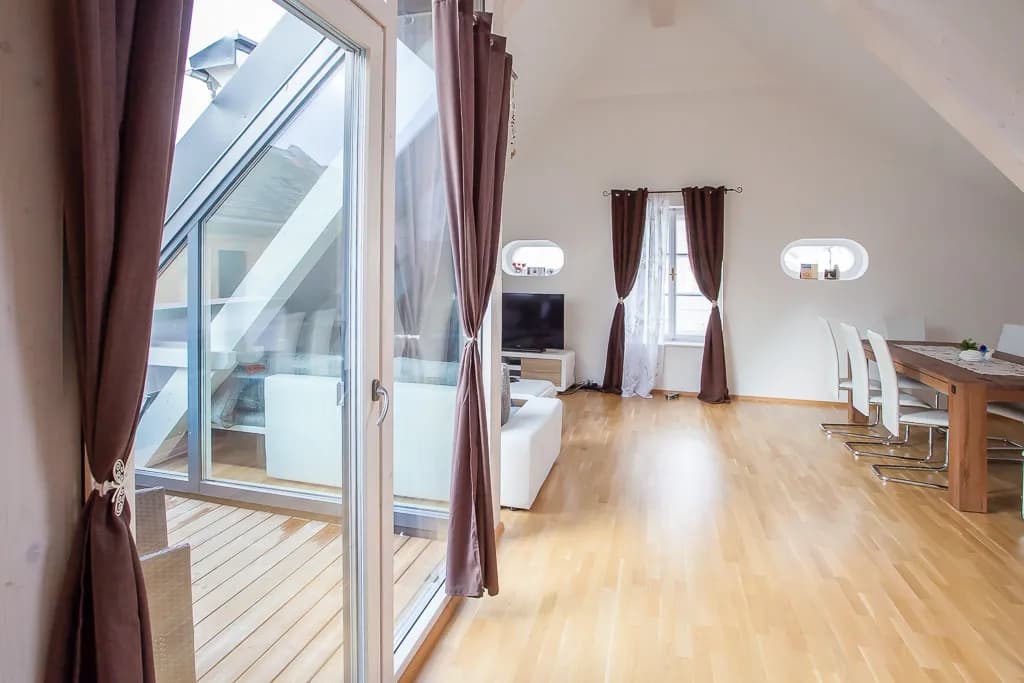 2-Zimmer-Wohnung mieten in Freistadt – 72 m², € 780 – Bild 2 von 12