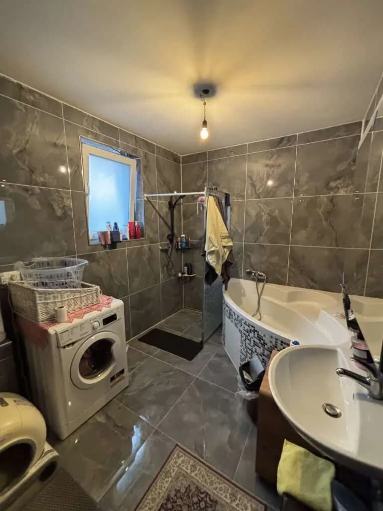 Gewerbeimmobilie kaufen in Wels – 230,6 m², € 715.000 – Bild 9 von 16