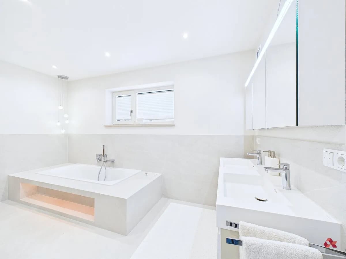 7-Zimmer-Haus kaufen in Kufstein – 235,42 m², € 1.480.000 – Bild 23 von 43