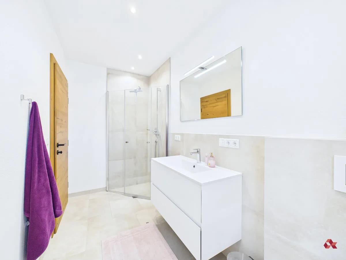 7-Zimmer-Haus kaufen in Kufstein – 235,42 m², € 1.480.000 – Bild 25 von 43