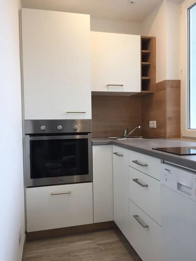 1-Zimmer-Wohnung mieten in Linz – 40 m², € 700 – Bild 2 von 9