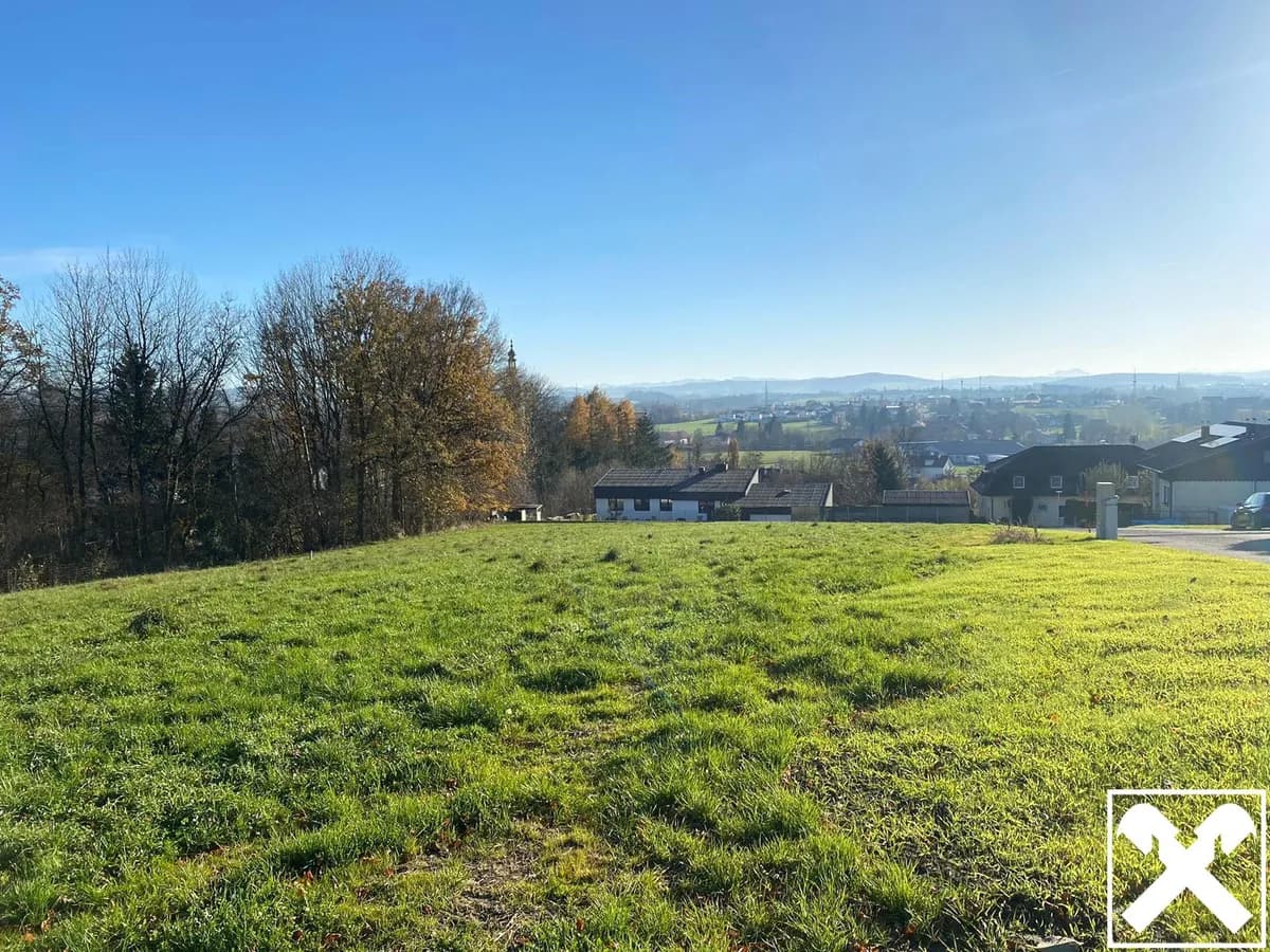 Grundstück kaufen in Ried im Innkreis – 1 466 m², € 219.000