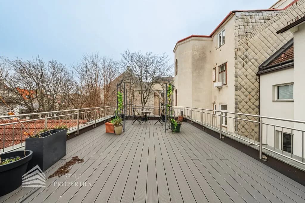 8-Zimmer-Wohnung mieten in Wien – 326 m², € 12.500 – Bild 3 von 49