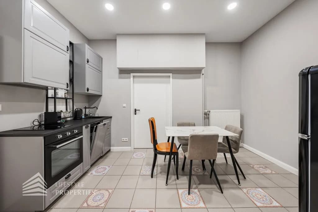 8-Zimmer-Wohnung mieten in Wien – 326 m², € 12.500 – Bild 17 von 49