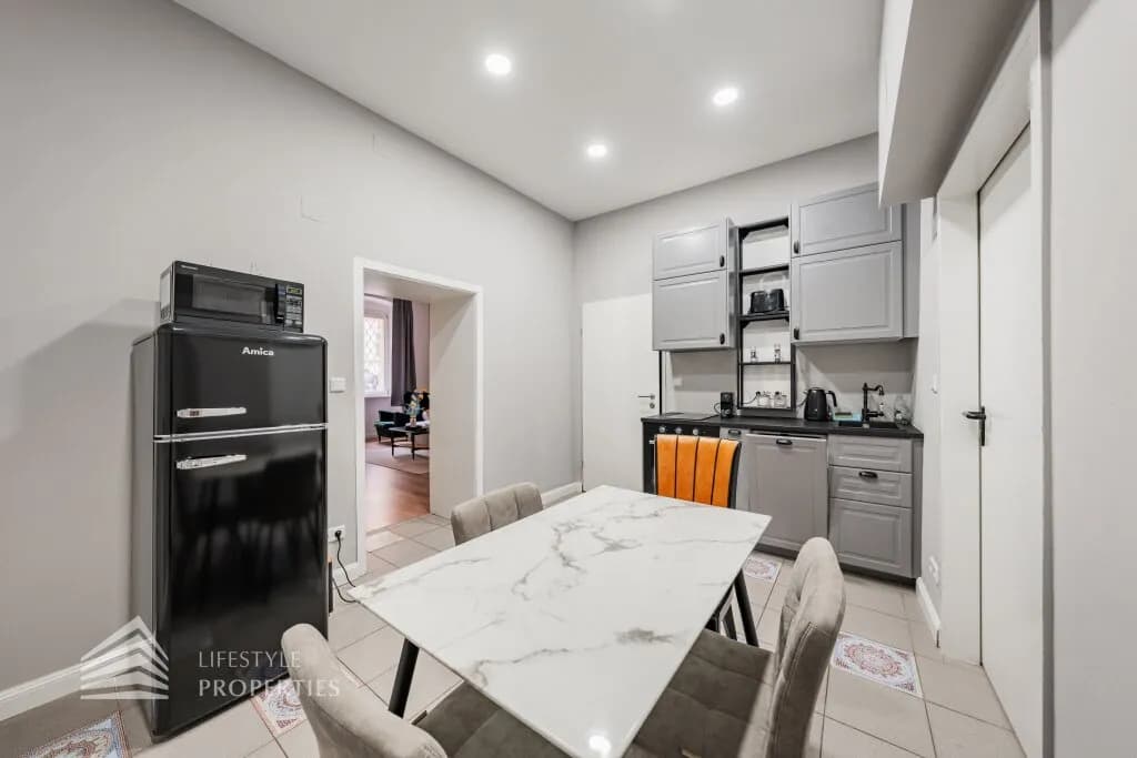 8-Zimmer-Wohnung mieten in Wien – 326 m², € 12.500 – Bild 26 von 49