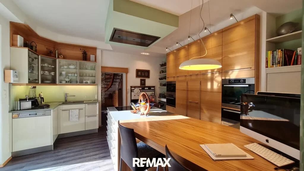 8-Zimmer-Haus kaufen in Leoben – 264 m², € 449.000 – Bild 4 von 31