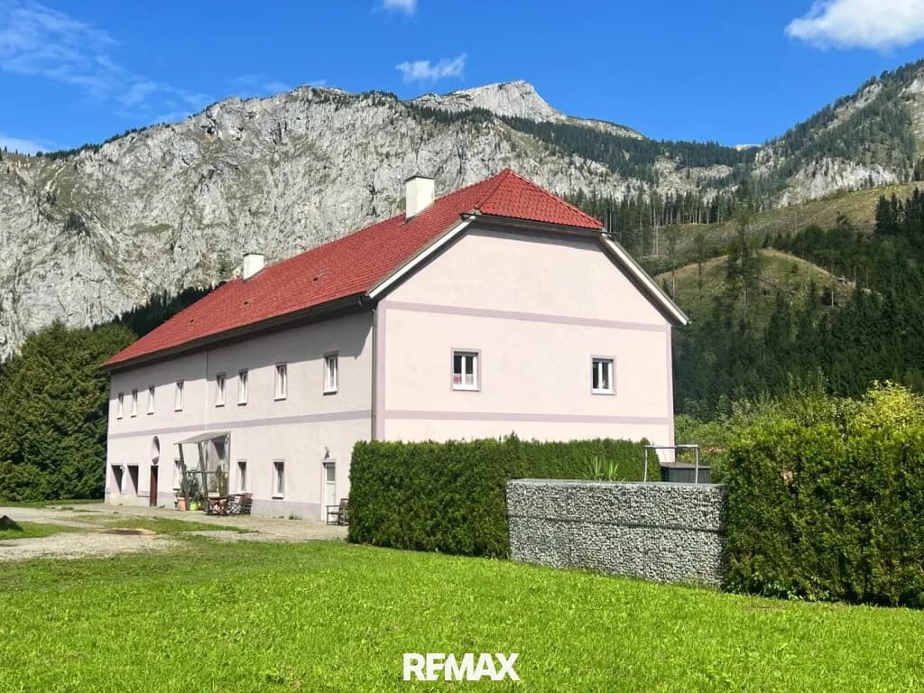 11-Zimmer-Haus kaufen in Leoben – 399 m², € 490.000