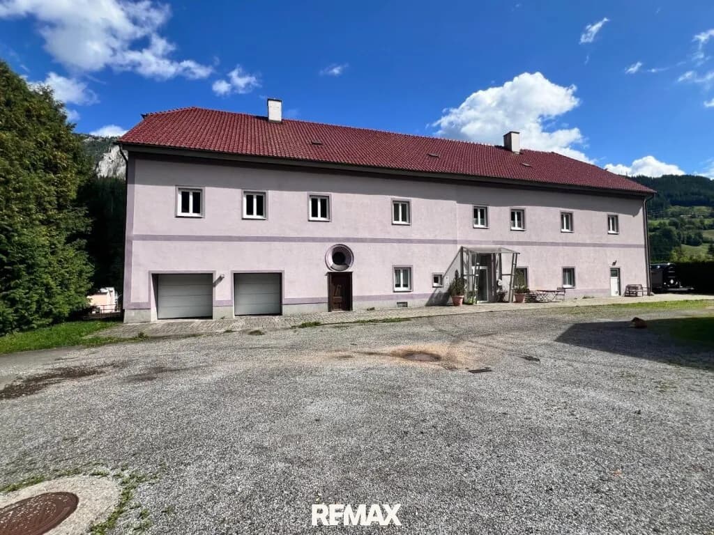 11-Zimmer-Haus kaufen in Leoben – 399 m², € 490.000 – Bild 3 von 55