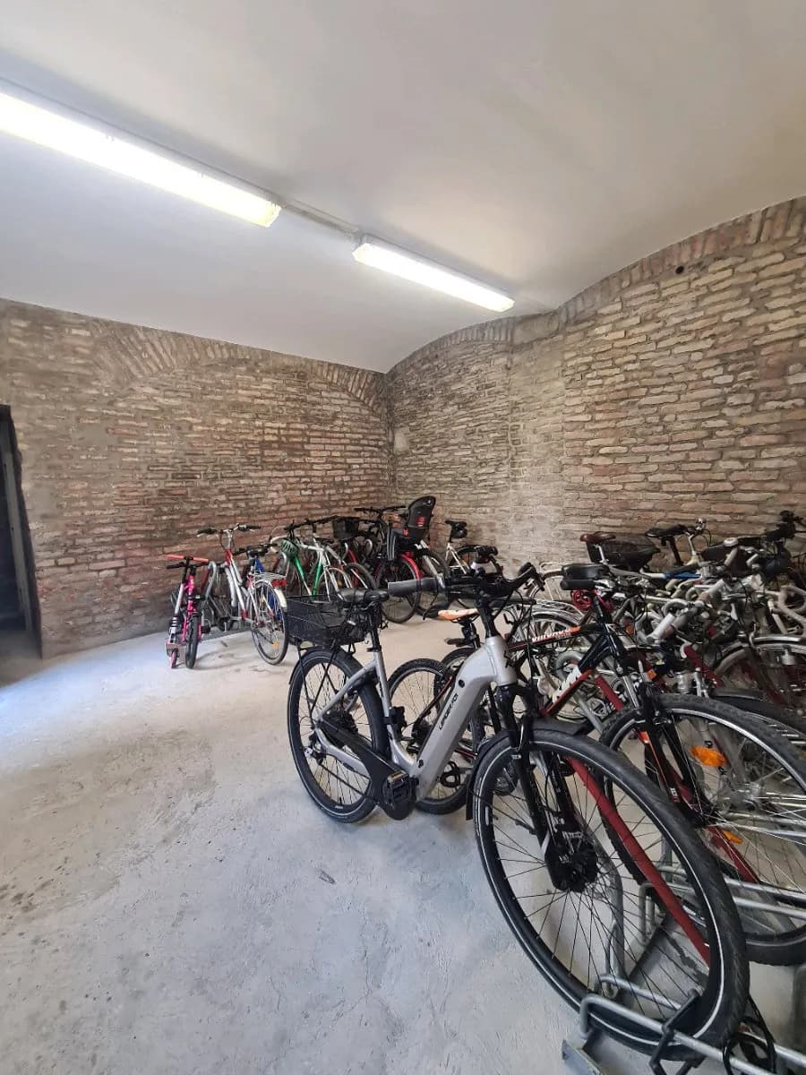 5-Zimmer-Wohnung mieten in Wien – 160 m², € 2.550 – Bild 23 von 24