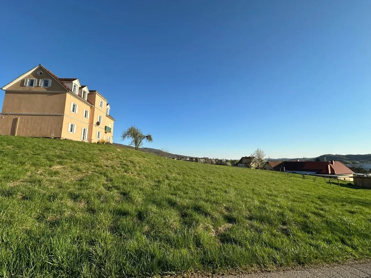 Grundstück kaufen in Südoststeiermark – 615 m², € 45.000