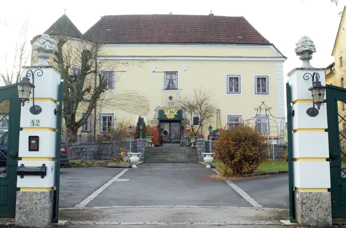 Gewerbeimmobilie mieten in Steyr-Land – Bild 2 von 10