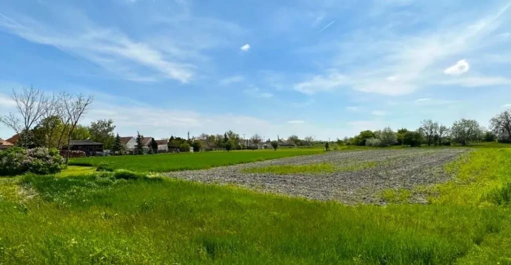 Grundstück kaufen in Neusiedl am See – 2 874 m², € 71.850