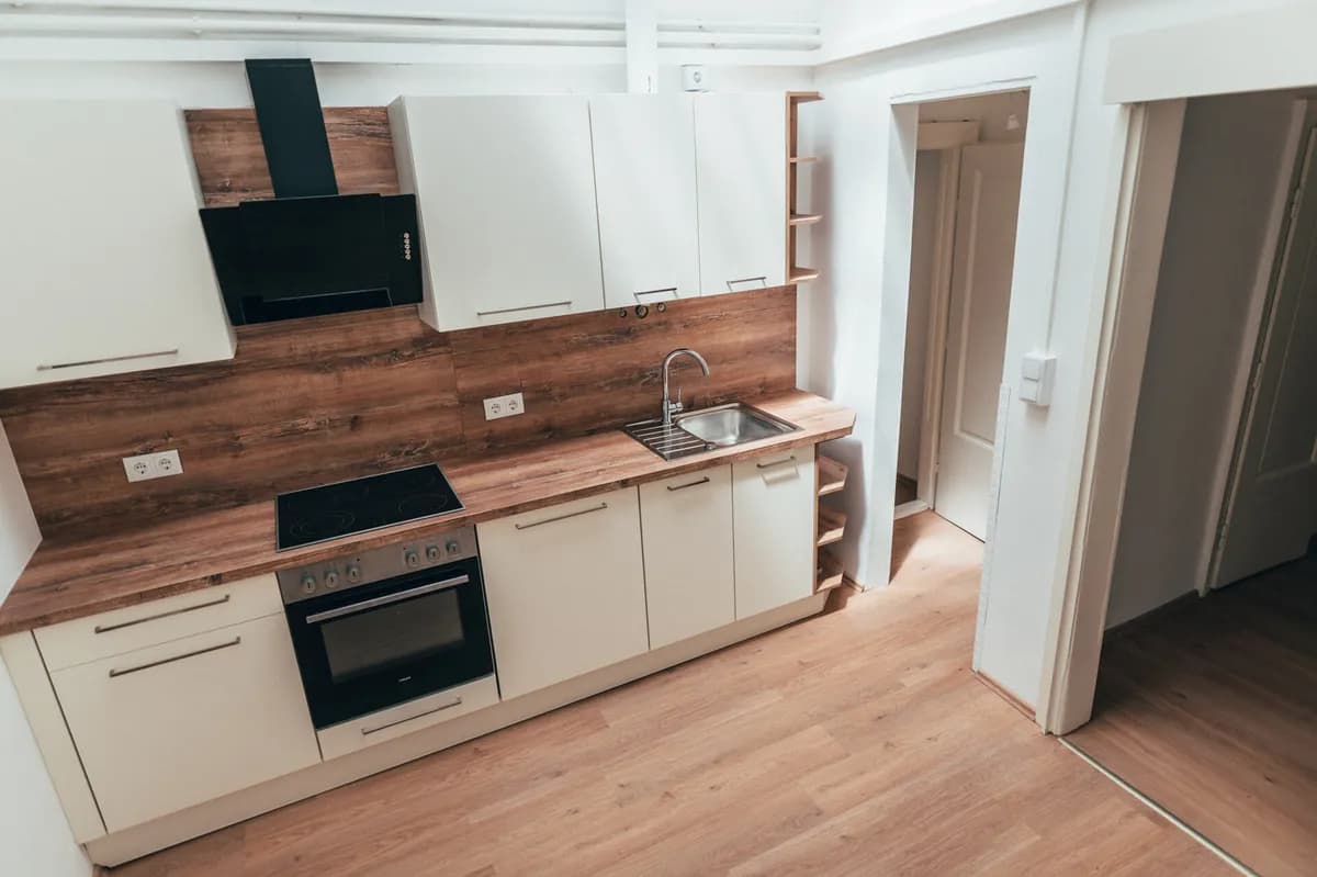 Gewerbeimmobilie mieten in Wien – 210 m², € 15 – Bild 10 von 27