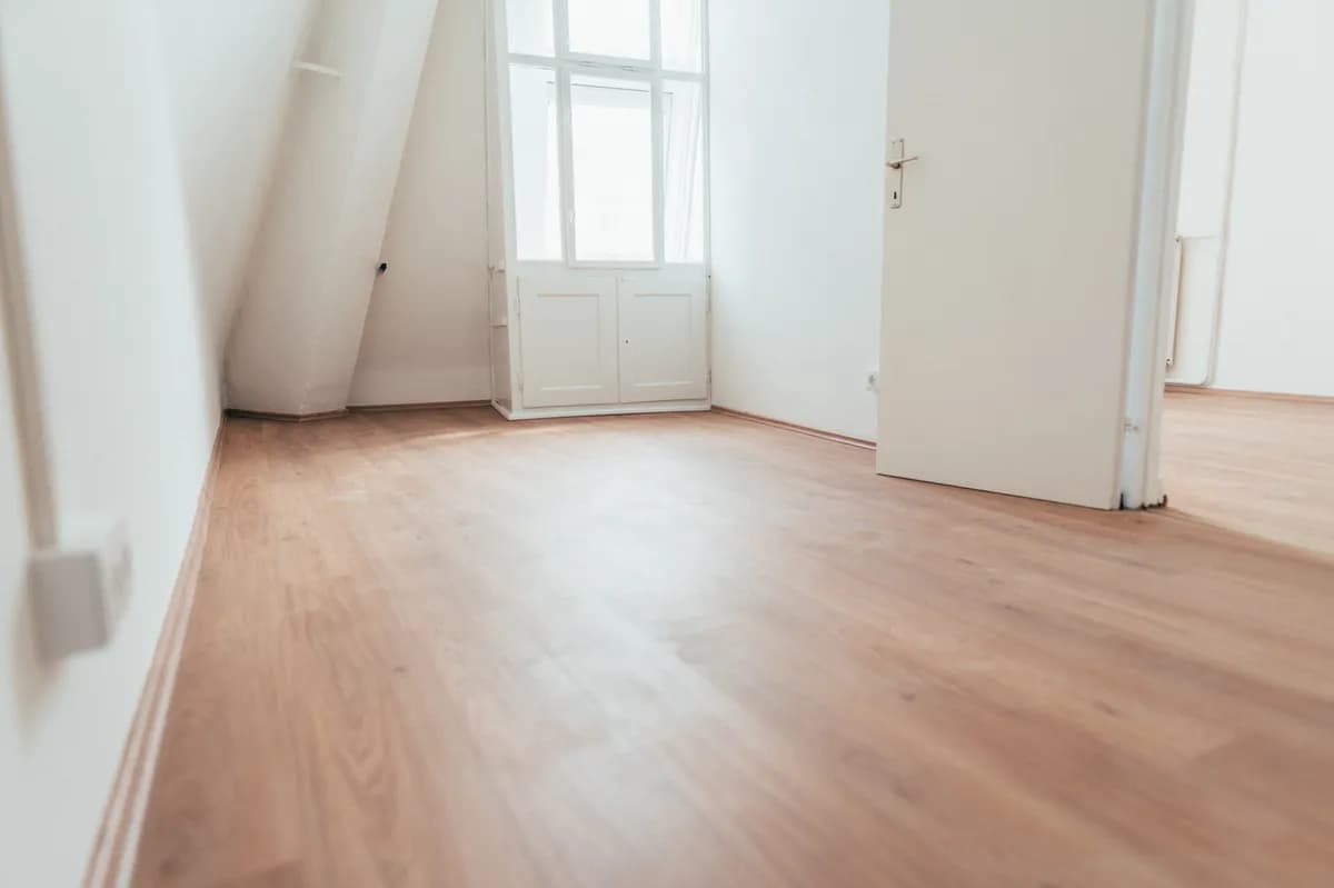 Gewerbeimmobilie mieten in Wien – 210 m², € 15 – Bild 26 von 27