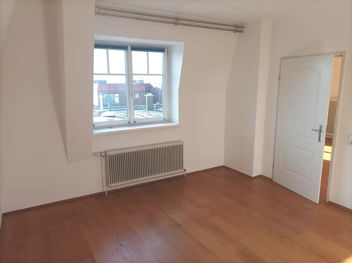 3-Zimmer-Wohnung mieten in Gmunden – 95 m², € 1.155 – Bild 6 von 12
