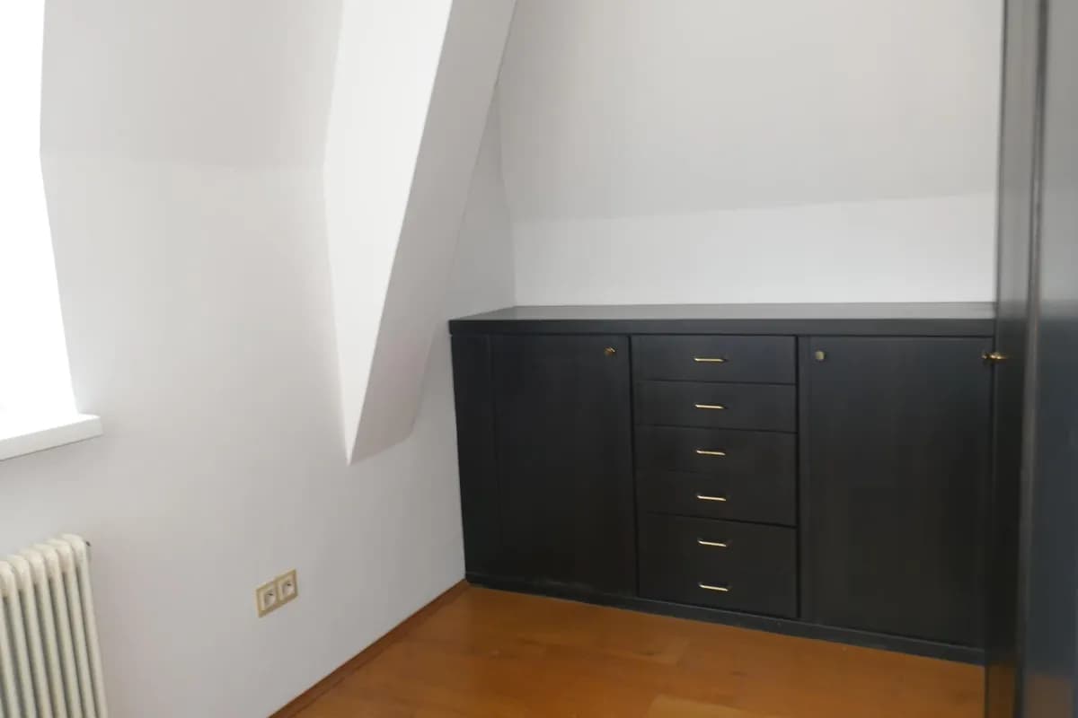 3-Zimmer-Wohnung mieten in Gmunden – 95 m², € 1.155 – Bild 8 von 12