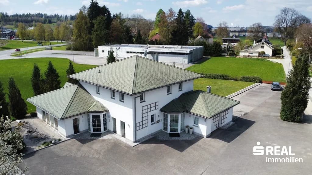 Gewerbeimmobilie kaufen in Vöcklabruck – 224 m², € 645.000