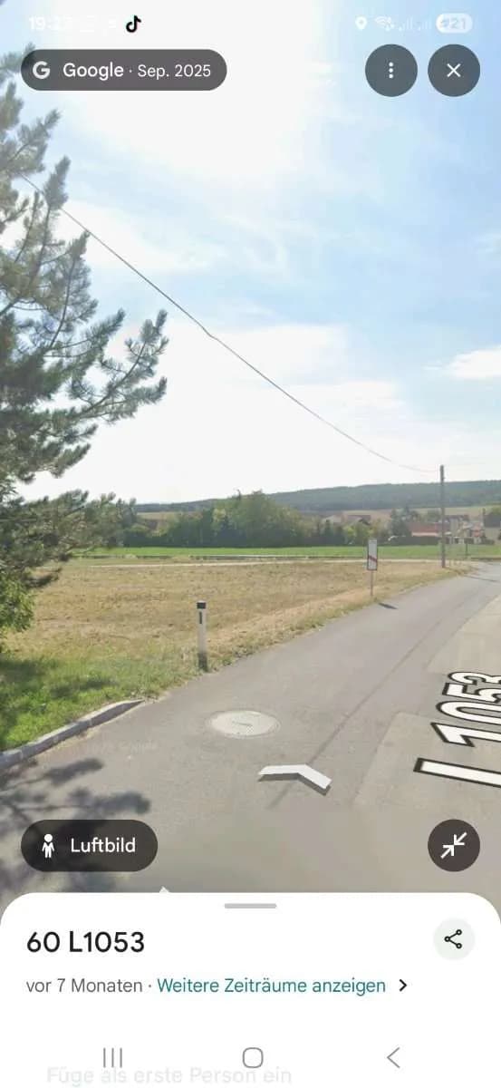 Grundstück kaufen in Hollabrunn – 1 111 m², € 70.000 – Bild 2 von 3