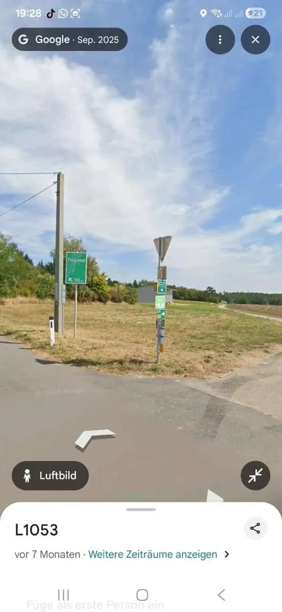 Grundstück kaufen in Hollabrunn – 1 111 m², € 70.000 – Bild 3 von 3