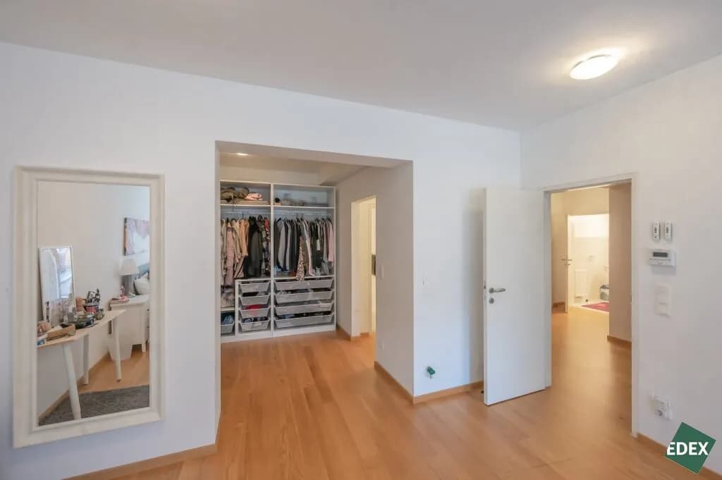 5-Zimmer-Wohnung mieten in Wien – 210,17 m², € 4.500 – Bild 6 von 35