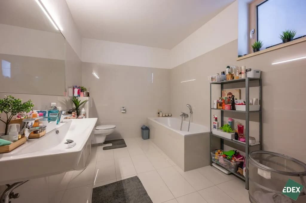 5-Zimmer-Wohnung mieten in Wien – 210,17 m², € 4.500 – Bild 7 von 35