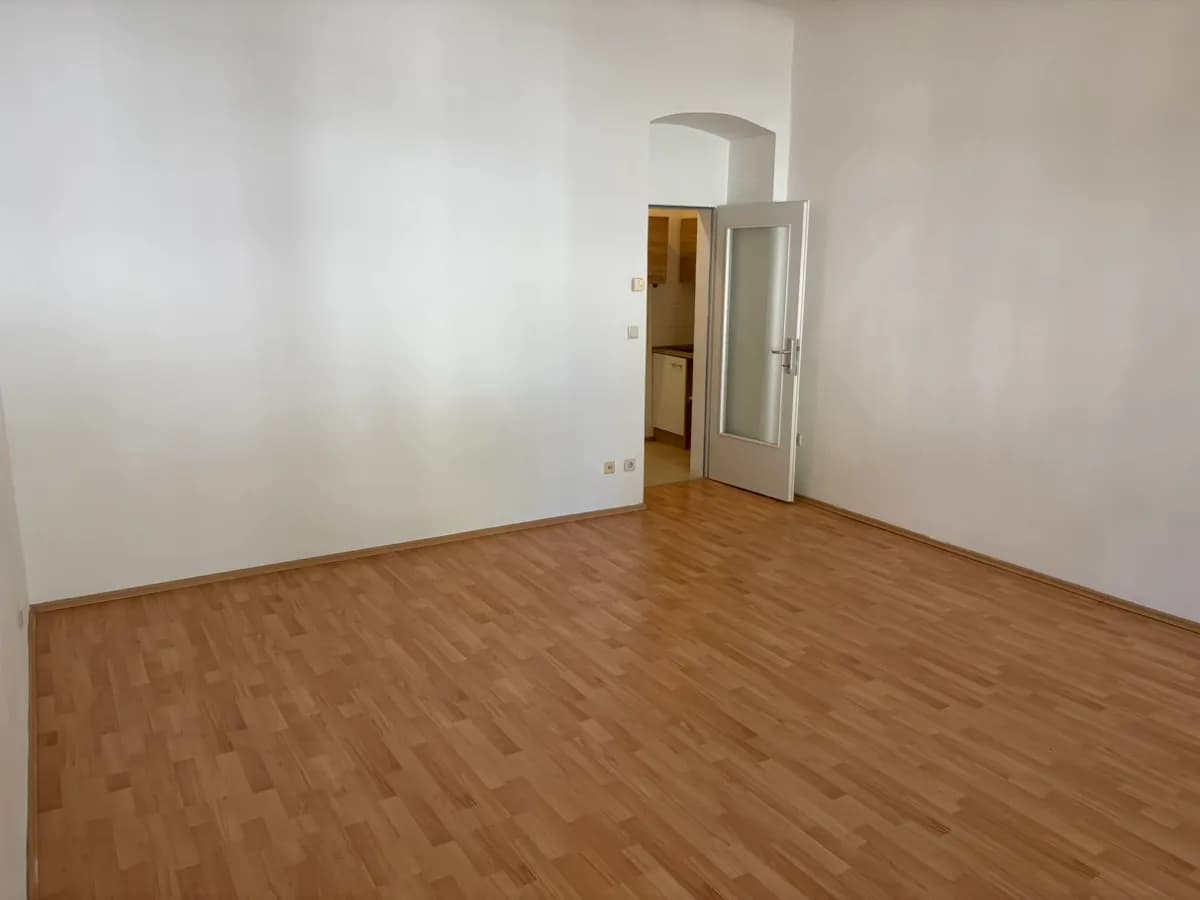 2-Zimmer-Wohnung mieten in Wien – 42 m², € 850 – Bild 2 von 11