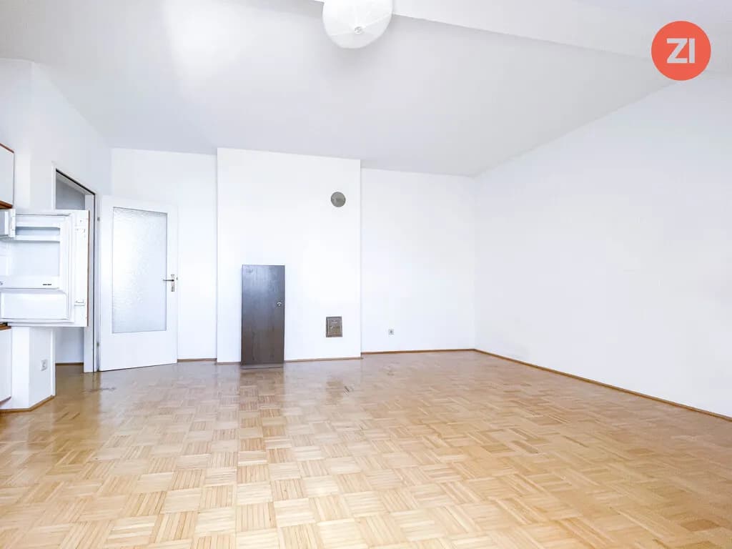 1-Zimmer-Wohnung mieten in Linz – 40 m², € 599 – Bild 3 von 9