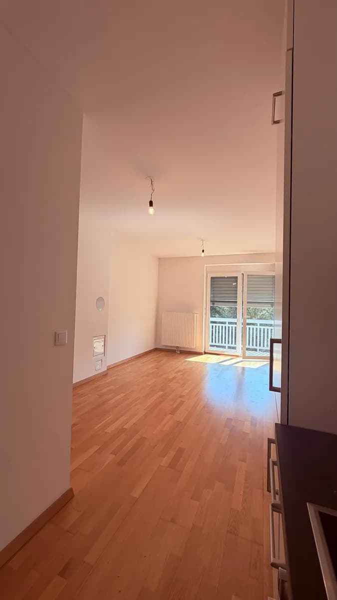 2-Zimmer-Wohnung mieten in Baden – 46 m², € 796 – Bild 2 von 15