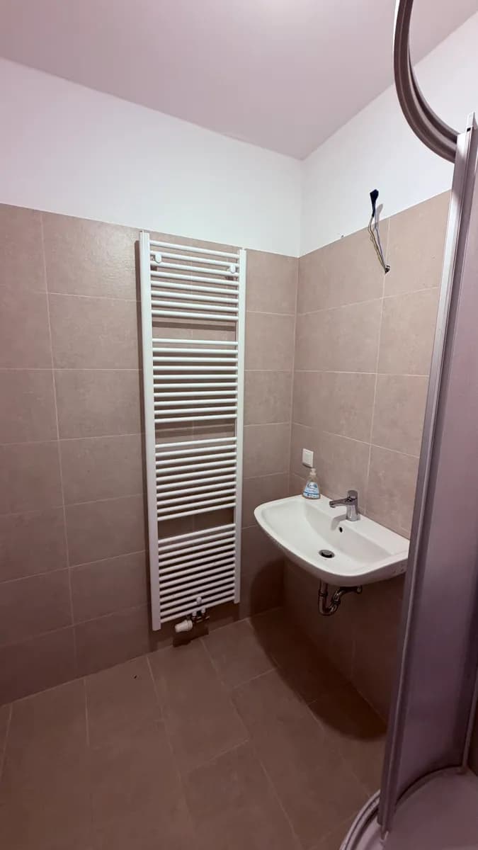 2-Zimmer-Wohnung mieten in Baden – 46 m², € 796 – Bild 11 von 15
