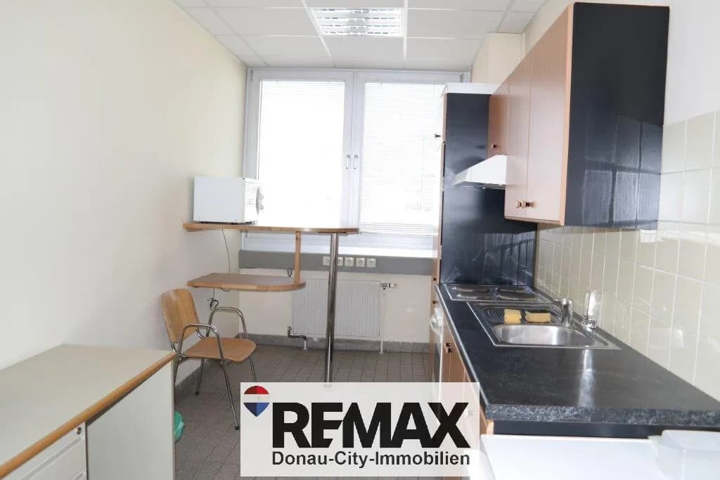 4-Zimmer-Gewerbeimmobilie mieten in Wien – 139 m², € 1.327 – Bild 3 von 5