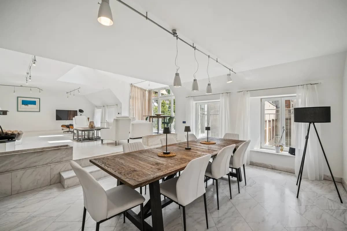 5-Zimmer-Wohnung kaufen in Wien – 230 m², € 1.095.000 – Bild 2 von 11