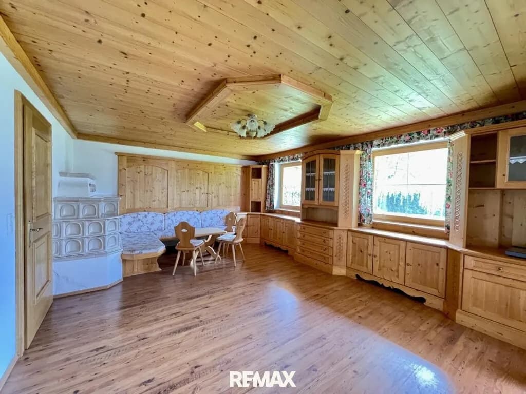 6-Zimmer-Haus mieten in Imst – 200 m², € 1.870 – Bild 3 von 13