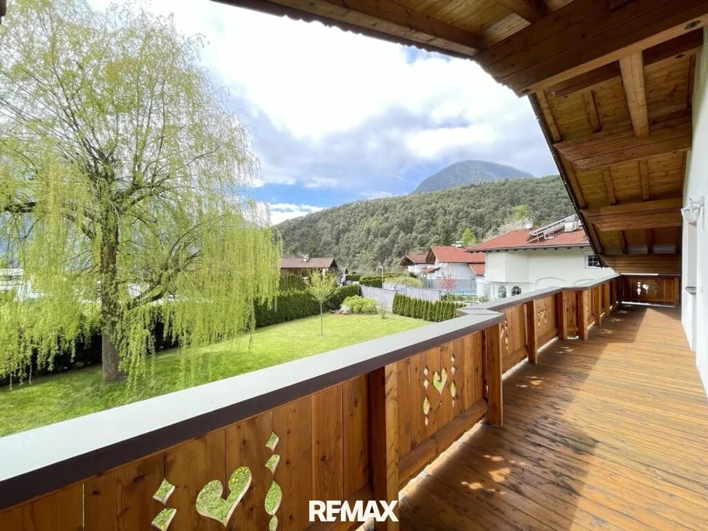 6-Zimmer-Haus mieten in Imst – 200 m², € 1.870 – Bild 8 von 13