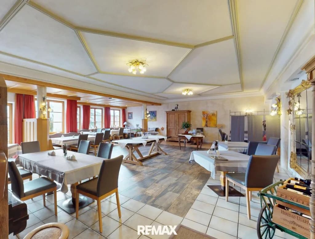 17-Zimmer-Gewerbeimmobilie kaufen in Reutte – 1 200 m² – Bild 6 von 16