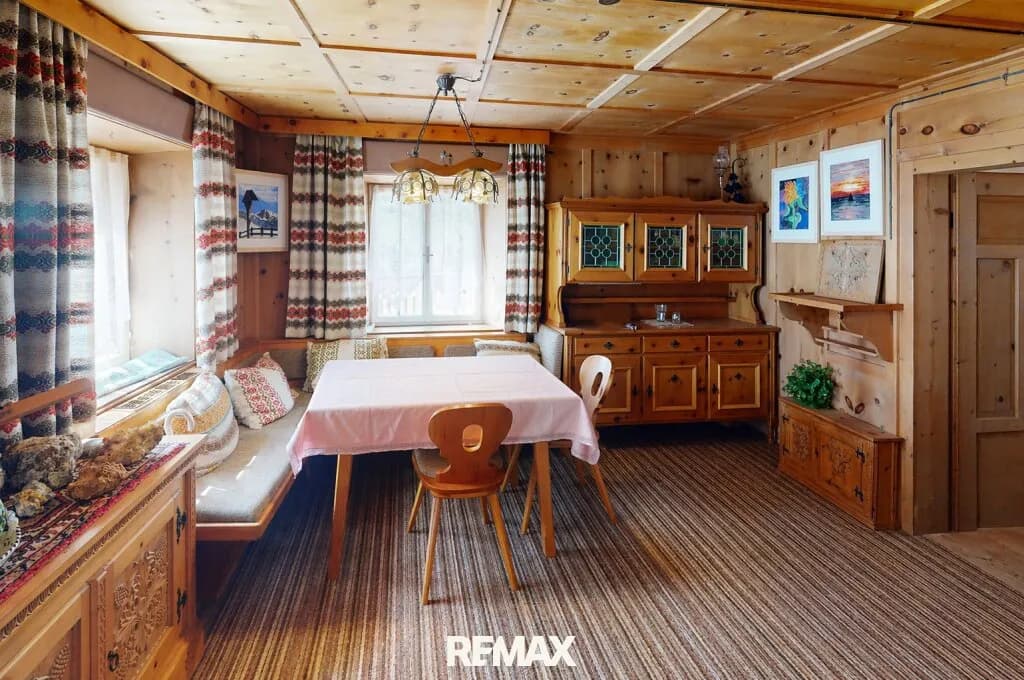 8-Zimmer-Haus kaufen in Landeck – 137 m², € 250.000
