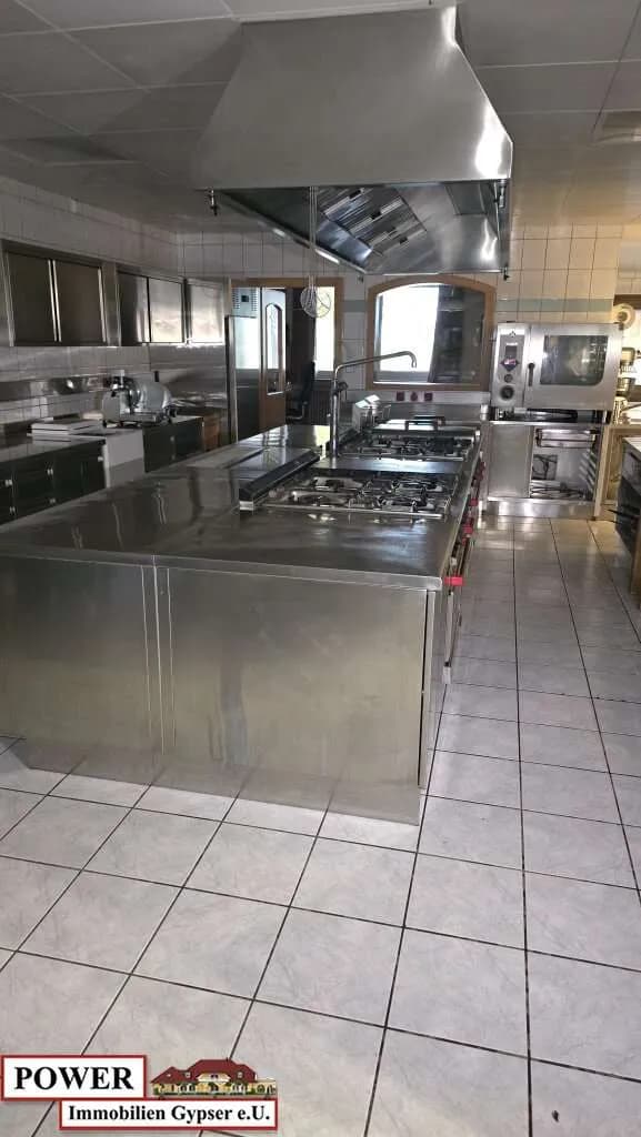 Gewerbeimmobilie kaufen in Braunau am Inn – 923 m², € 1.470.000 – Bild 7 von 29