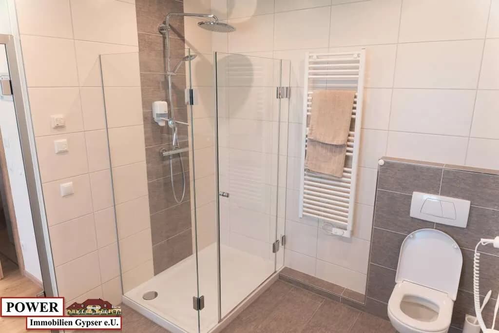 Gewerbeimmobilie kaufen in Braunau am Inn – 923 m², € 1.470.000 – Bild 17 von 29