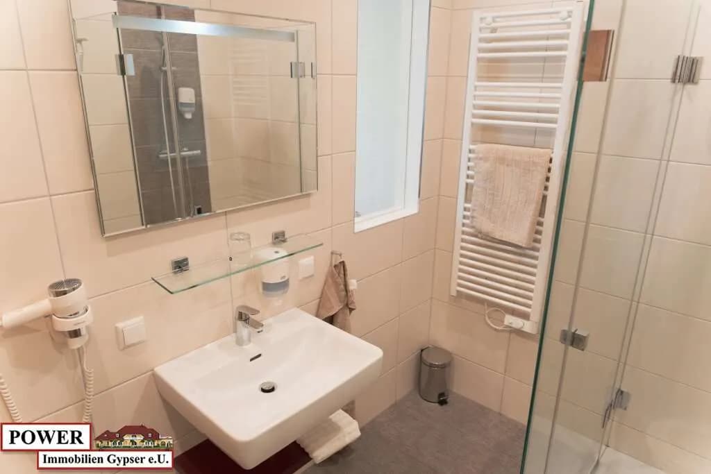 Gewerbeimmobilie kaufen in Braunau am Inn – 923 m², € 1.470.000 – Bild 23 von 29