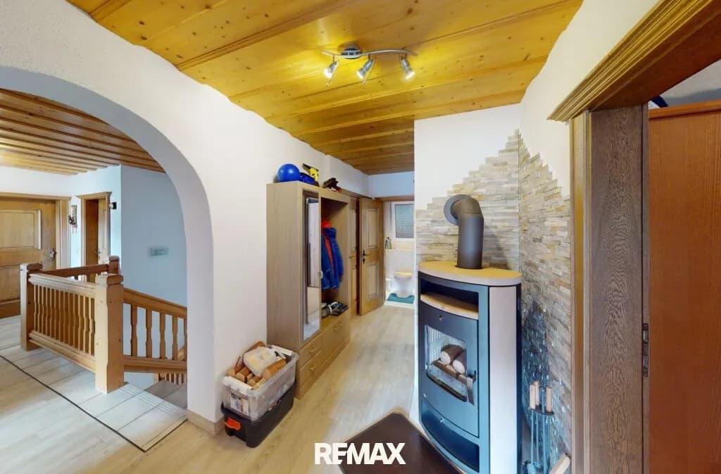 4-Zimmer-Haus kaufen in Landeck – 110 m², € 389.000 – Bild 2 von 11