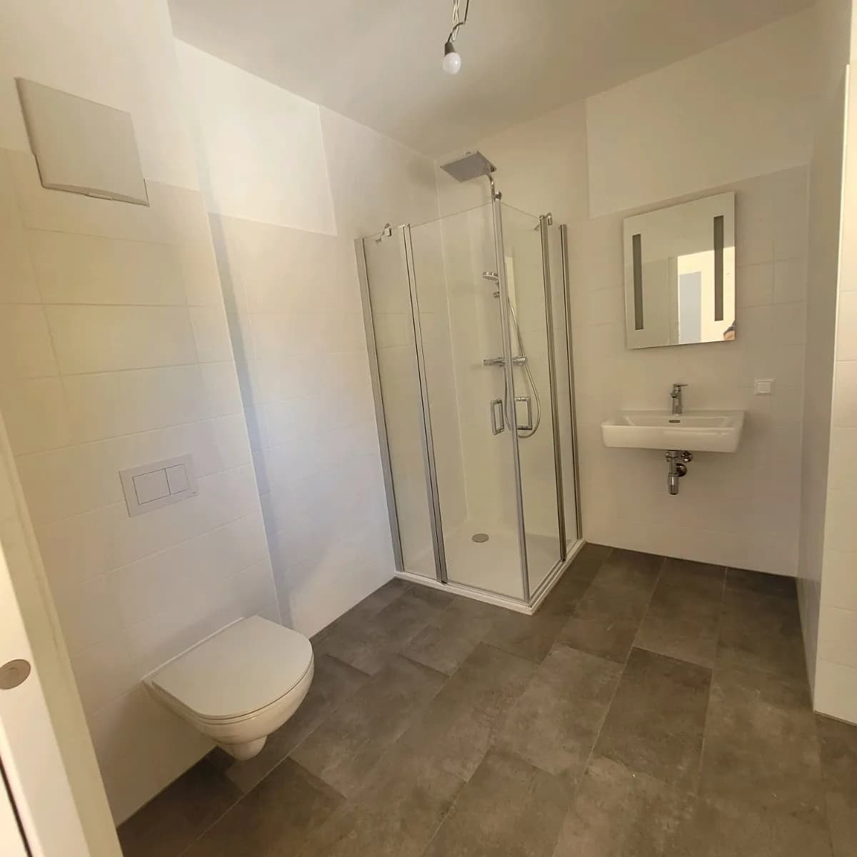 3-Zimmer-Wohnung mieten in Neunkirchen – 67 m², € 700 – Bild 9 von 14