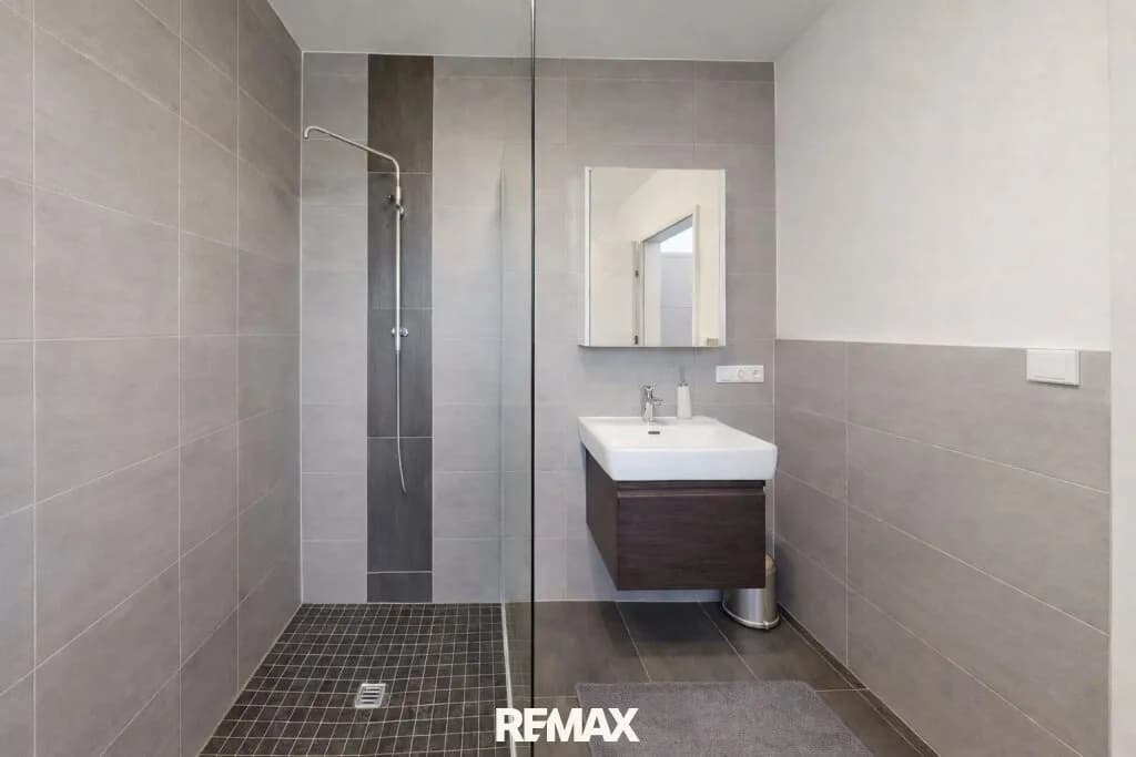 2-Zimmer-Wohnung kaufen in Imst – 56 m², € 288.000 – Bild 8 von 12