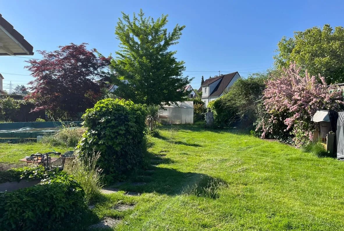 Grundstück kaufen in Linz – 827 m², € 398.000