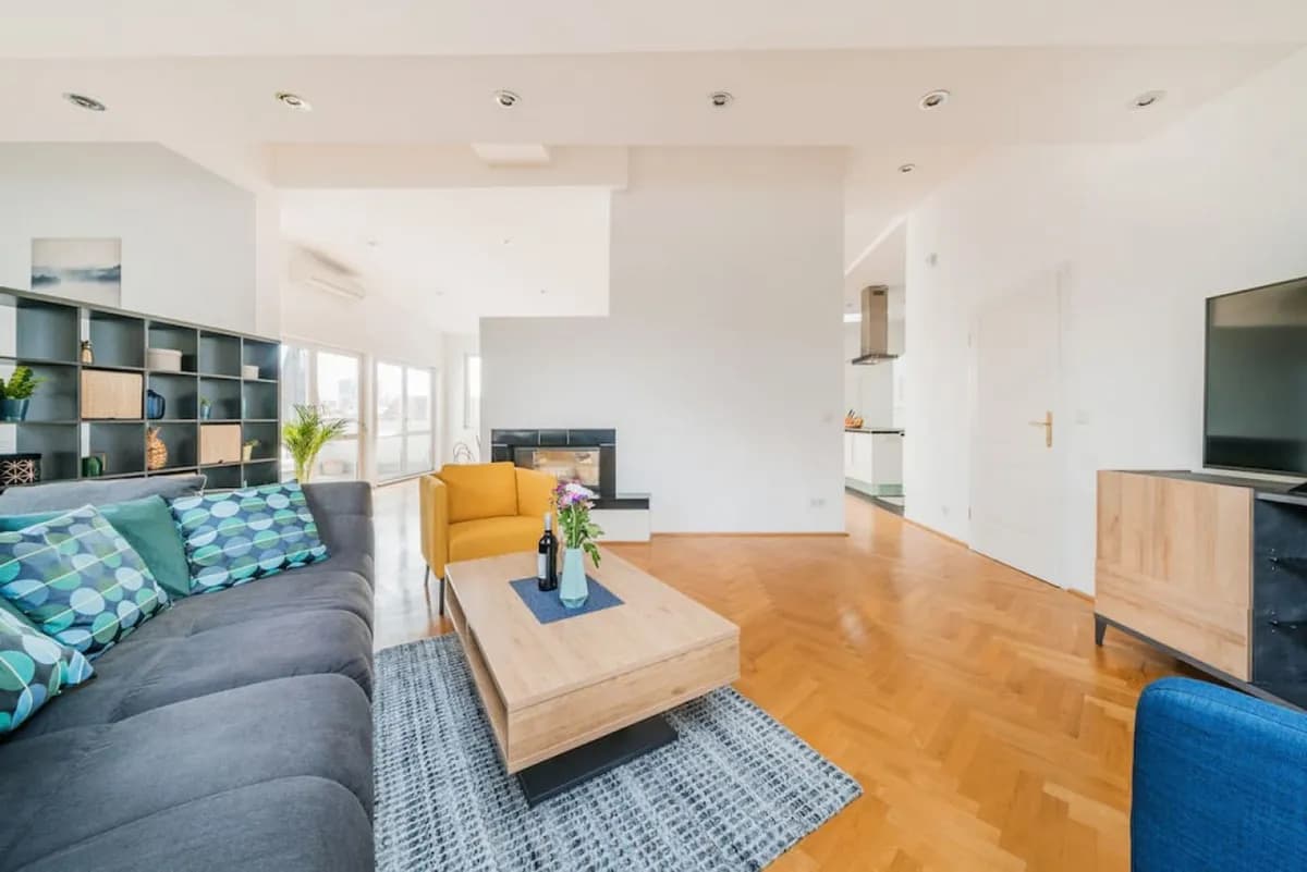 4-Zimmer-Wohnung mieten in Wien – 240 m², € 4.935 – Bild 2 von 24