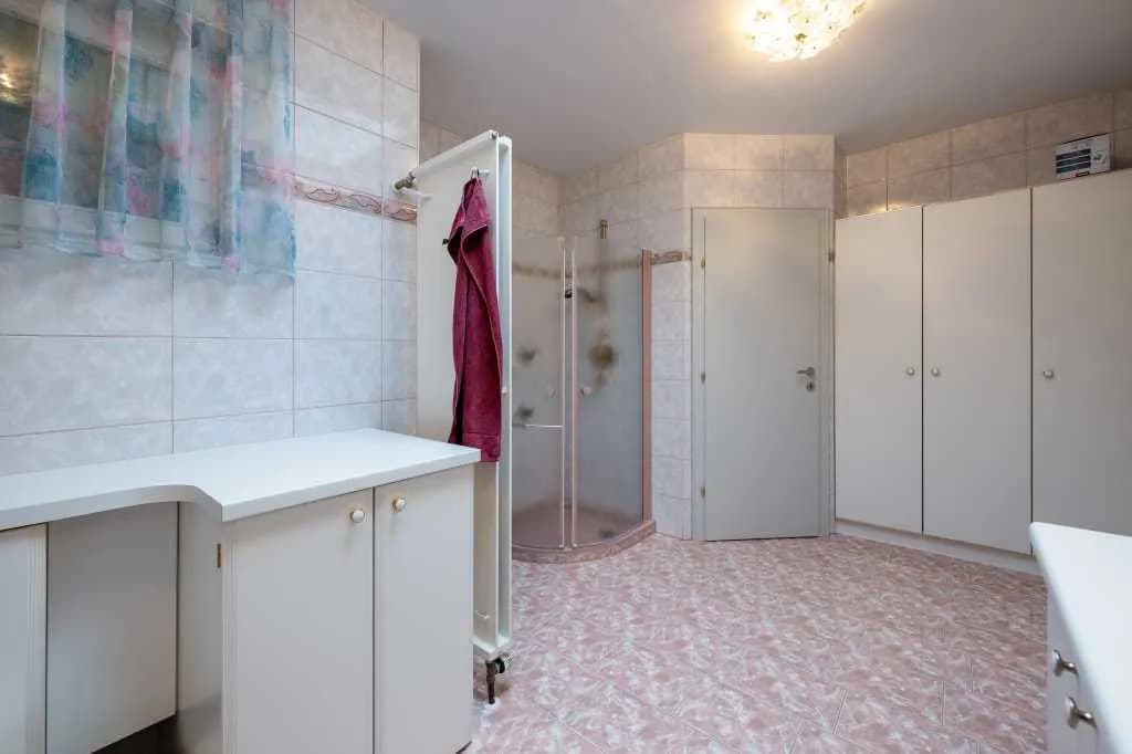 Gewerbeimmobilie kaufen in Feldkirchen – 201 m² – Bild 11 von 14