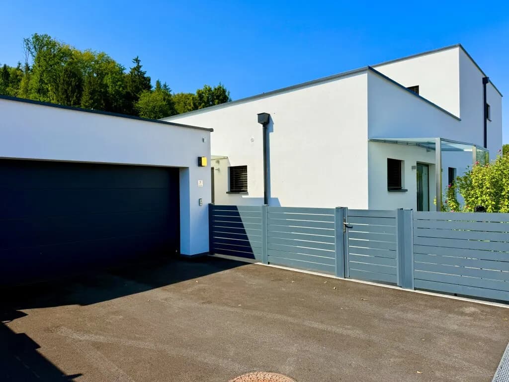Haus kaufen in Wels-Land – 233 m², € 980.000 – Bild 2 von 16