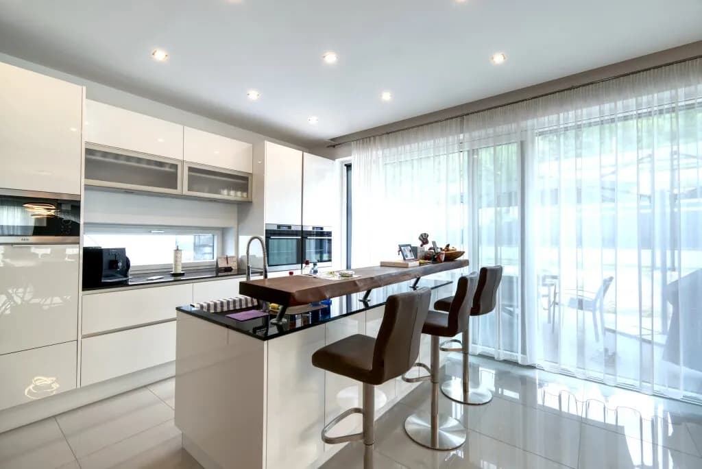 Haus kaufen in Wels-Land – 233 m², € 980.000 – Bild 7 von 16