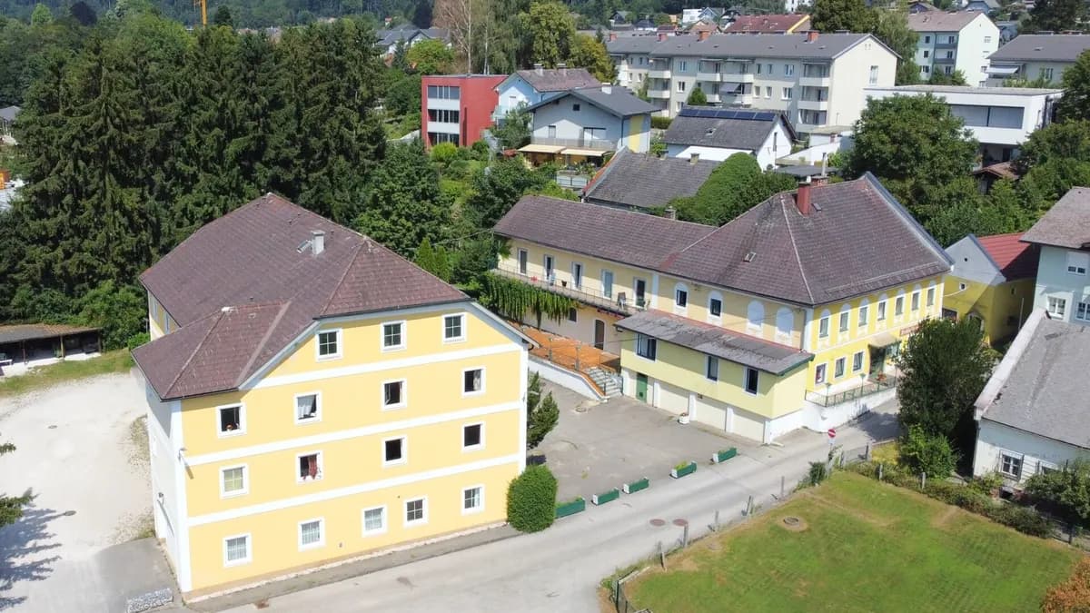 Immobilie kaufen in Vöcklabruck – 1 427 m², € 1.350.000 – Bild 2 von 27