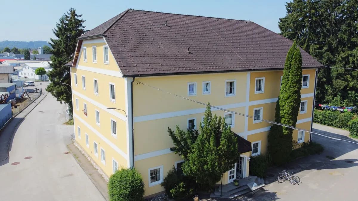 Immobilie kaufen in Vöcklabruck – 1 427 m², € 1.350.000 – Bild 4 von 27