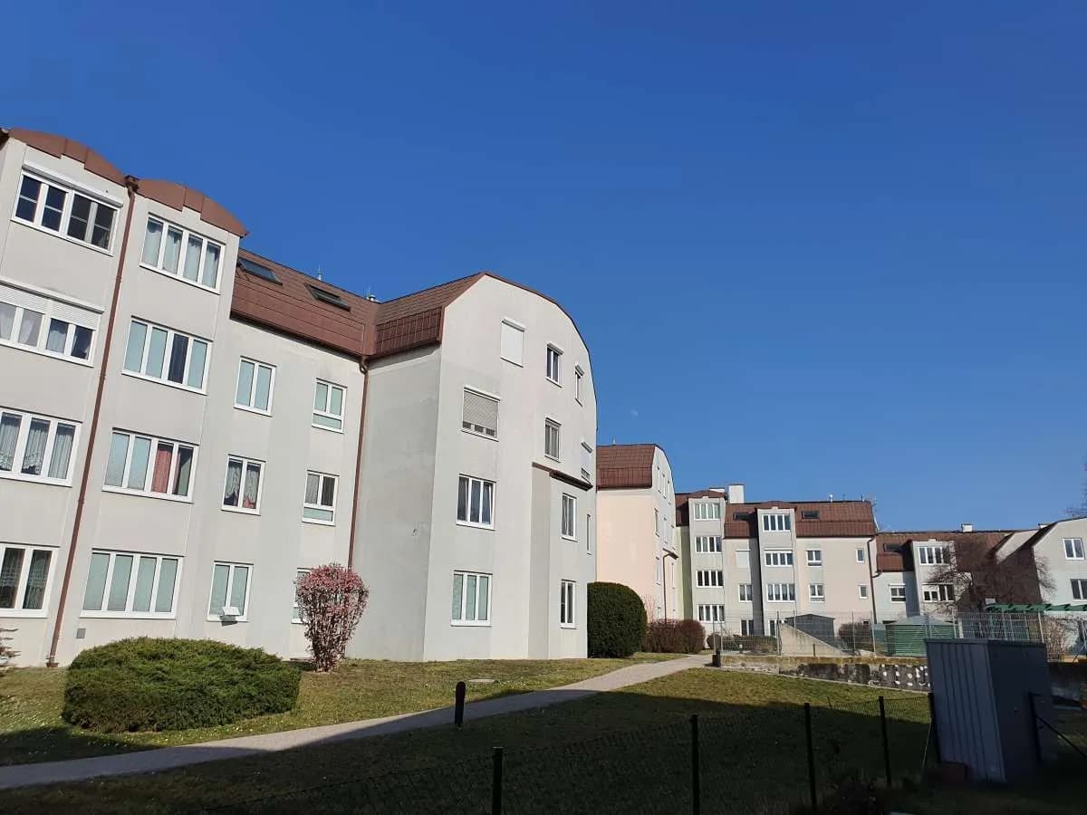 3-Zimmer-Wohnung mieten in Krems an der Donau – 74,98 m², € 661 – Bild 2 von 12
