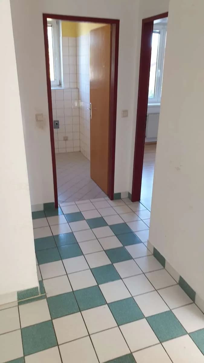 3-Zimmer-Wohnung mieten in Krems an der Donau – 74,98 m², € 661 – Bild 8 von 12